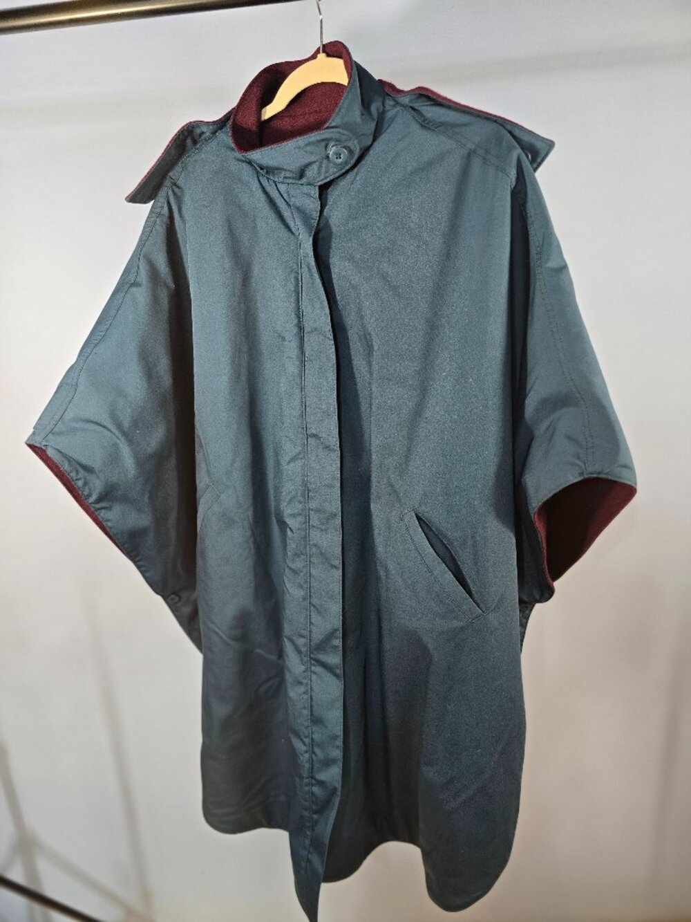 Vintage Woolrich The Woman Poncho Cloak Cape Reversible Wool Zip Front Pockets
